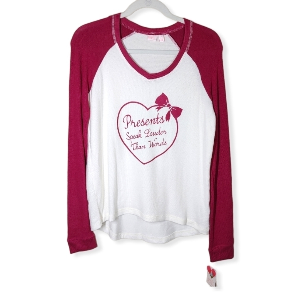 Make + Model "Presents" Baseball Top Small